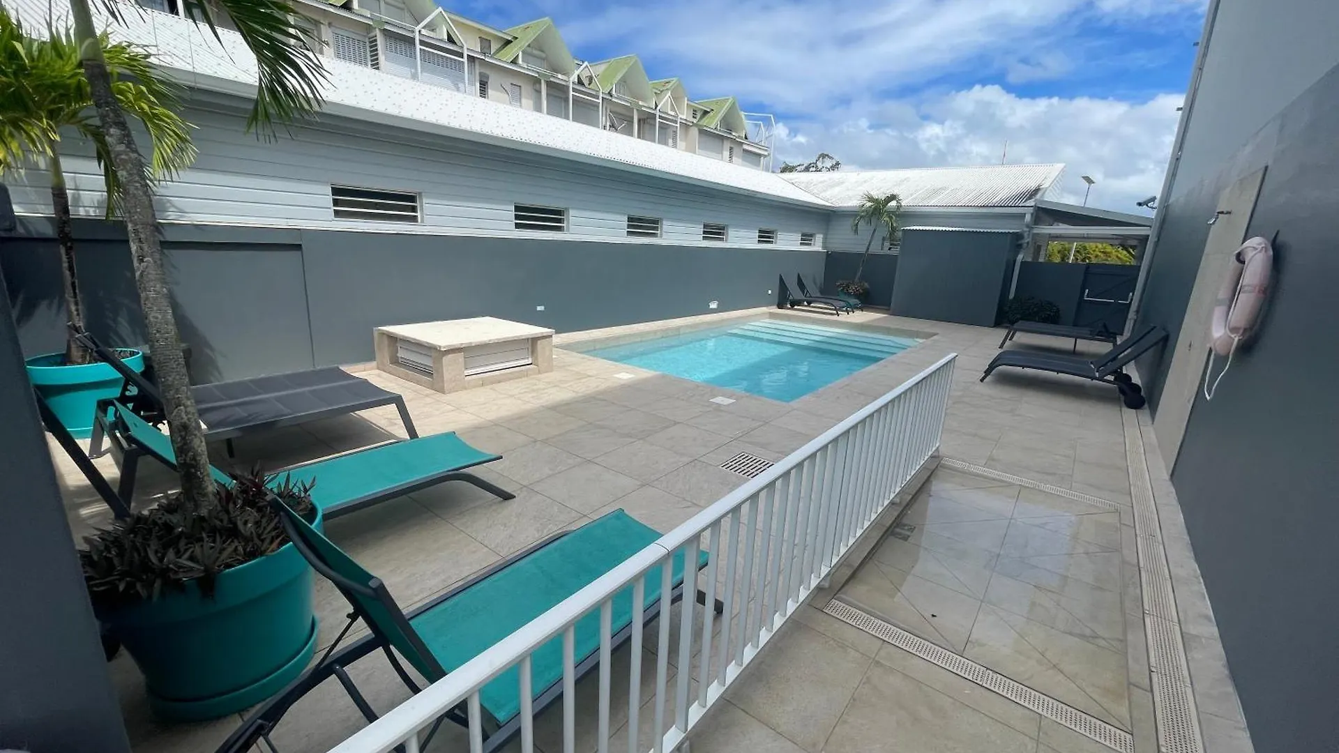 Karaibes Residence 르 고지에 2*,